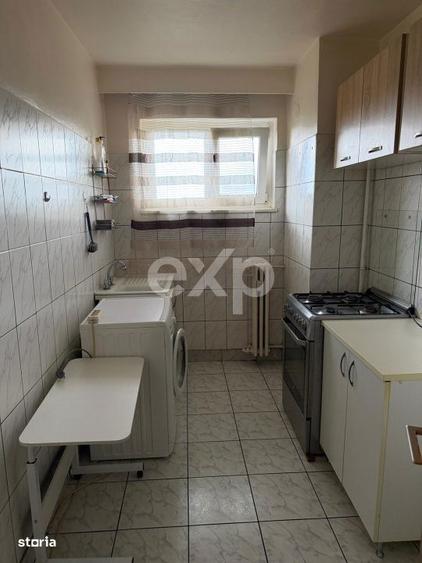 Apartament cu 2 camere semidecomandat, mobilat în Războieni