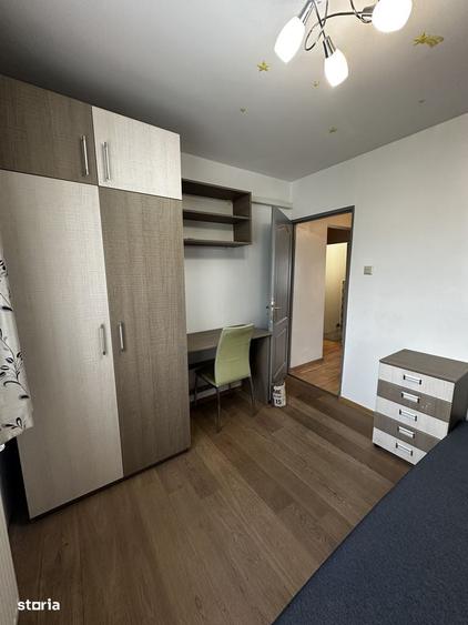 Apartament cu 3 camere în Eremia