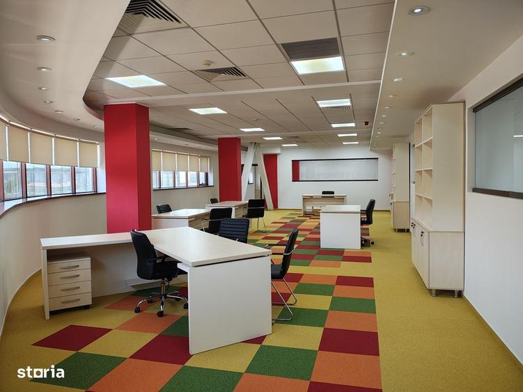 Spațiu comercial, de 339 mp, în Central
