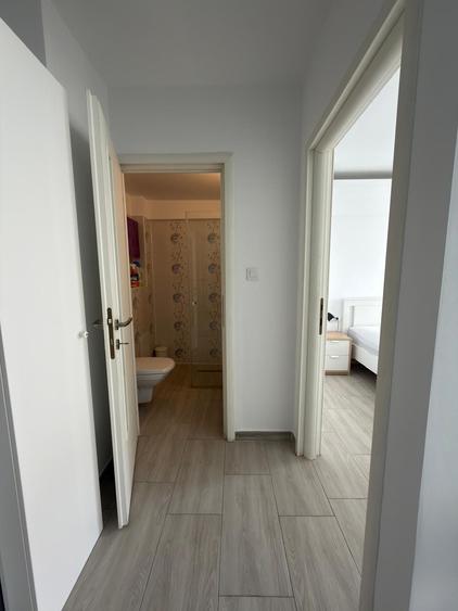 Apartament cu 2 camere semidecomandat în P-ța Amzei