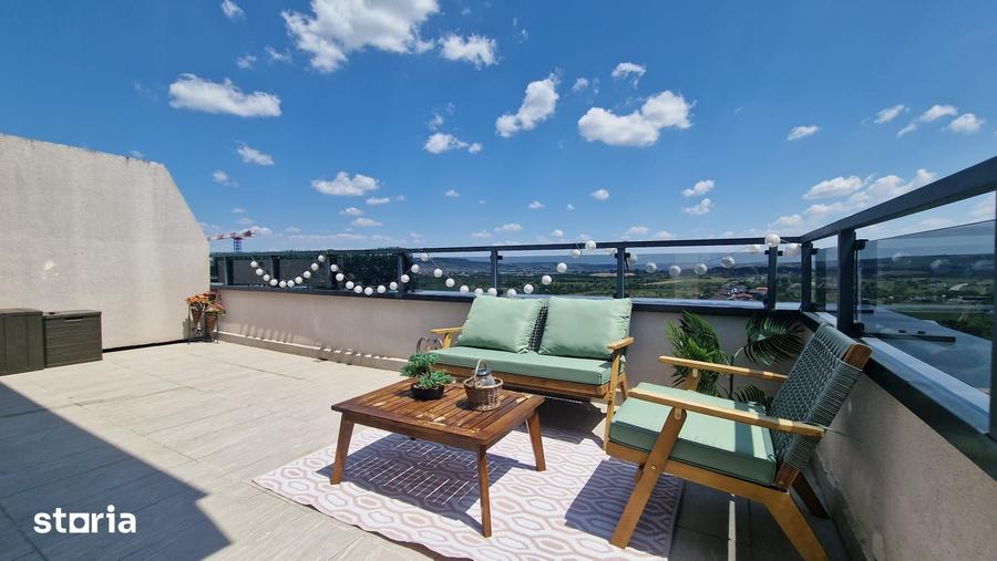 Apartament cu 2 camere semidecomandat, mobilat în Gheorgheni