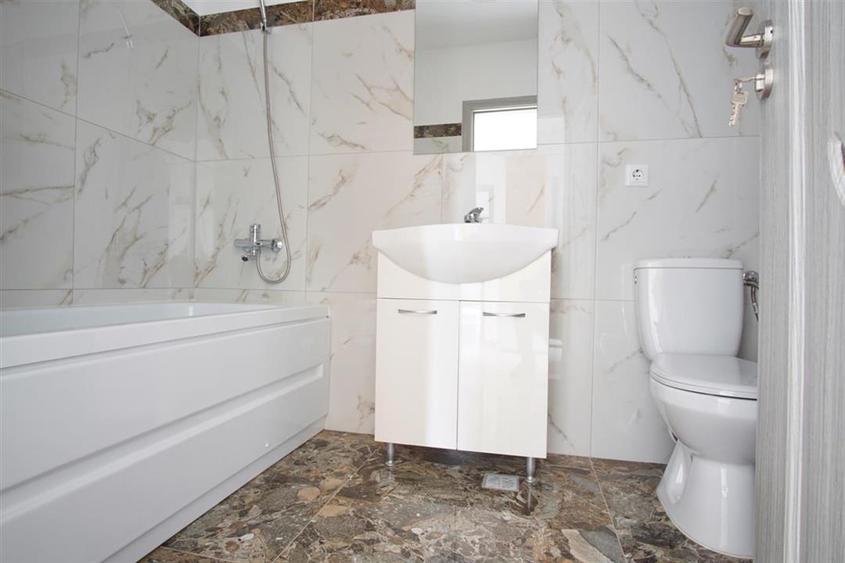 Apartament cu 2 camere decomandat în Tătărași