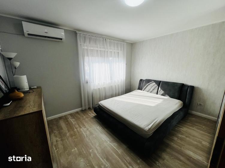 Casă cu 4 camere cu Teren 300 Mp în Dumbrăvița