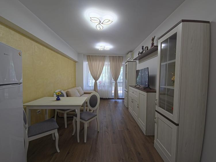 Apartament cu 2 camere semidecomandat în Central