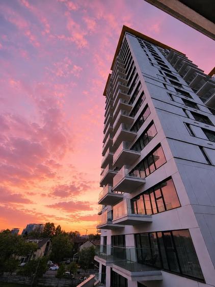 Apartament cu 3 camere decomandat în Floreasca