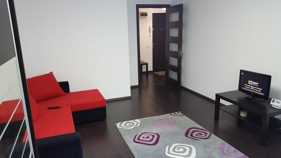Garsonieră decomandată în Uverturii