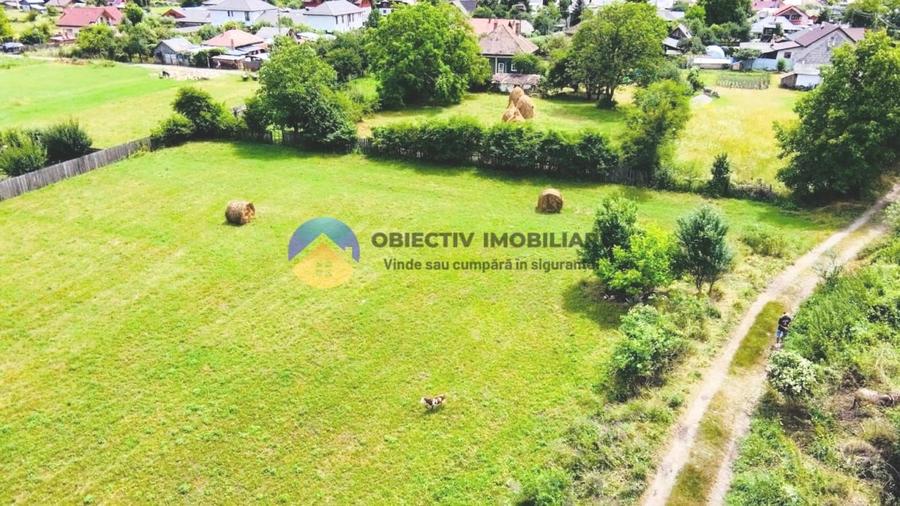Teren Construcții intravilan de 1657 mp, în Stejaru (Pângărați)