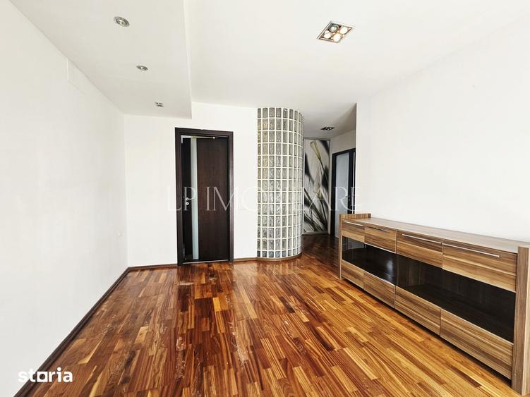 Apartament cu 4 camere în Nord