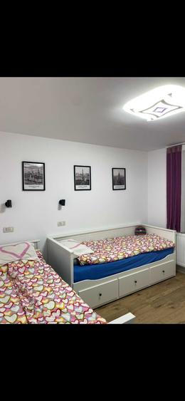 Apartament cu 3 camere decomandat în Vest