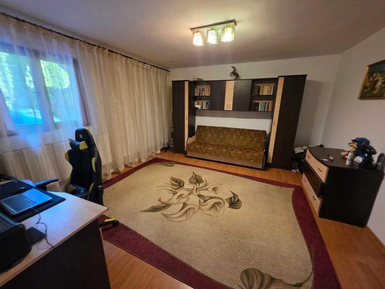 Apartament cu 2 camere în Nicolina