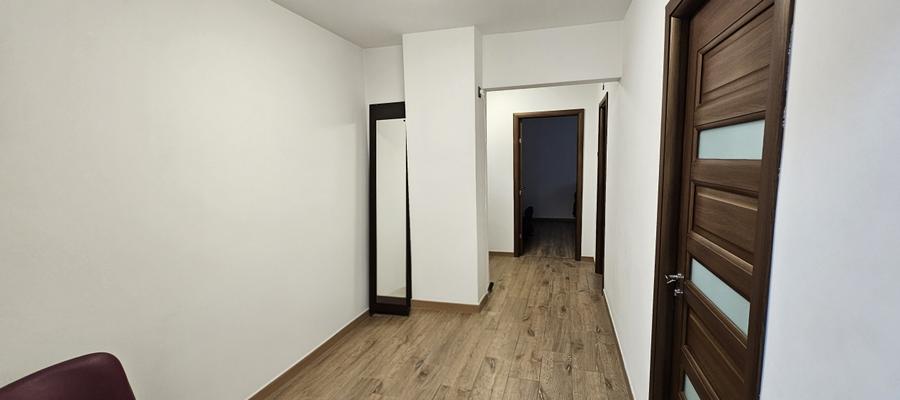 Apartament cu 3 camere decomandat, mobilat în Obor