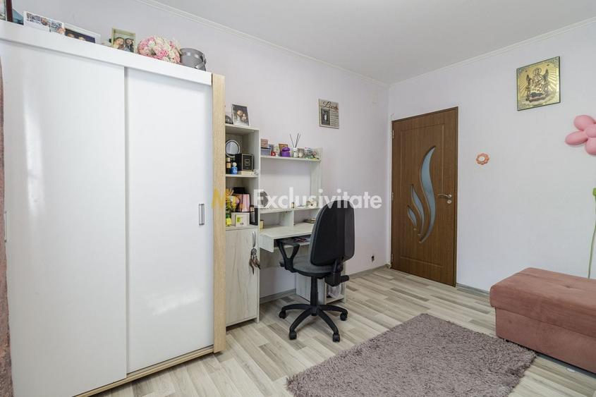 Apartament cu 4 camere decomandat în Rahova