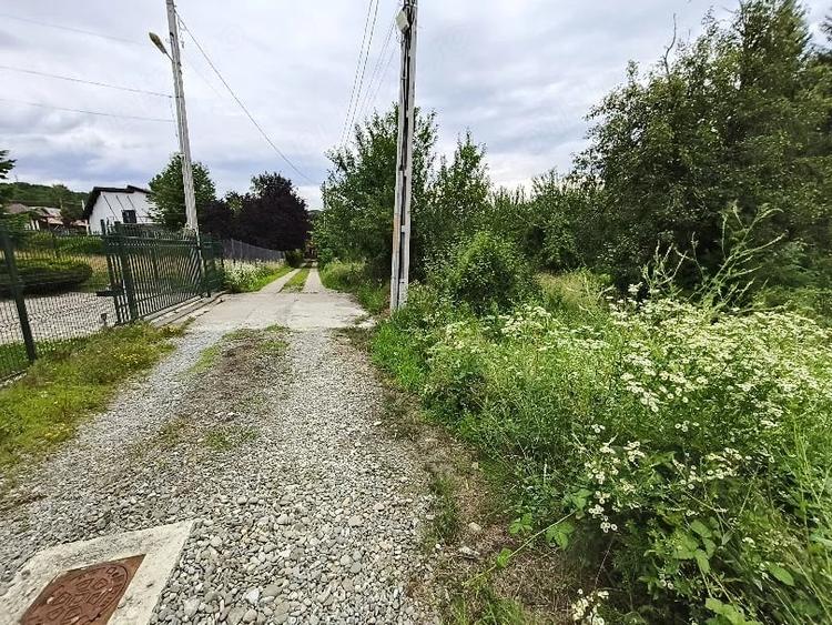 Teren de 3121 mp, în Central