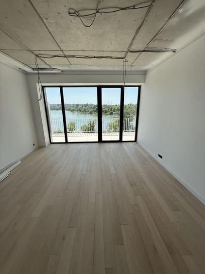 Apartament cu 3 camere în Colentina
