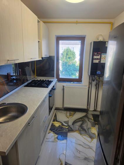 Apartament cu 2 camere în Micro 6