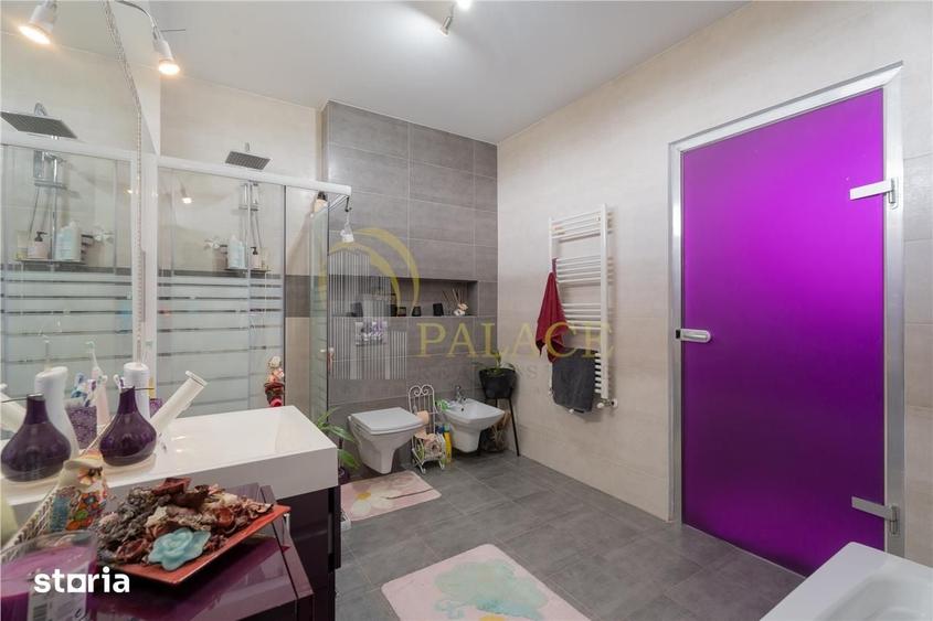 Casă cu 5 camere cu Teren 1000 Mp în Bucium