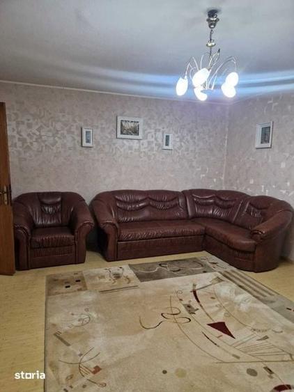 Apartament cu 3 camere decomandat în Traian