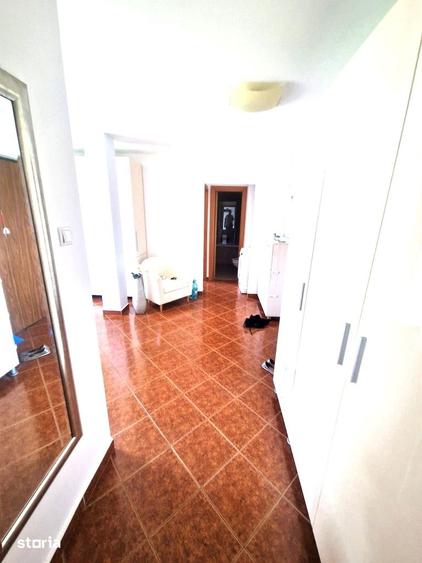 Apartament cu 2 camere decomandat în 13 Septembrie