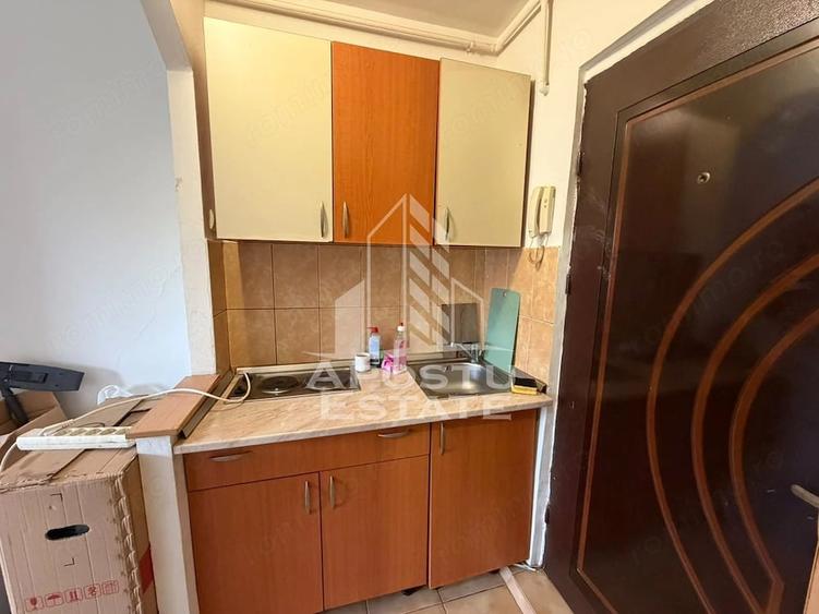 Garsonieră nedecomandată în Aradului