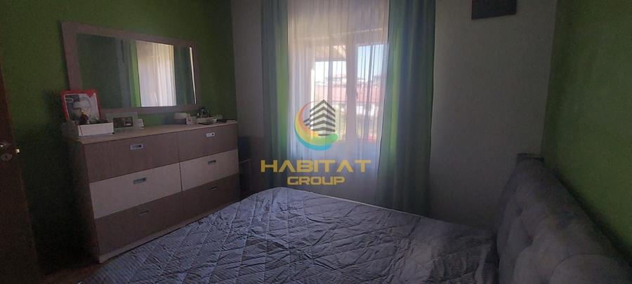 Apartament cu 3 camere decomandat, mobilat în Berceni