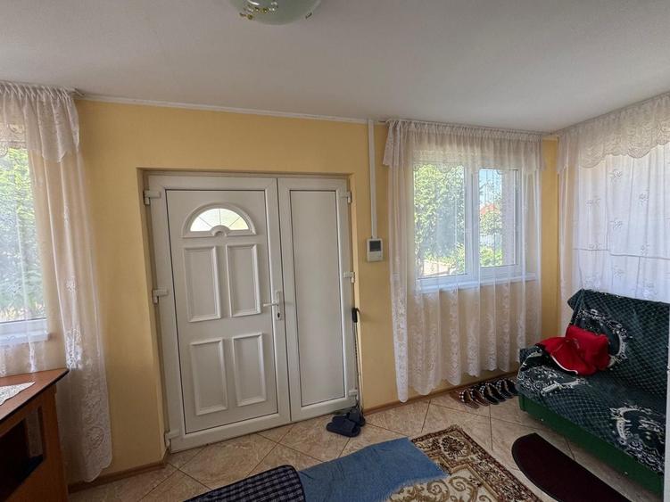 Casă individuală cu 4 camere cu Garaj în Vasile Alecsandri