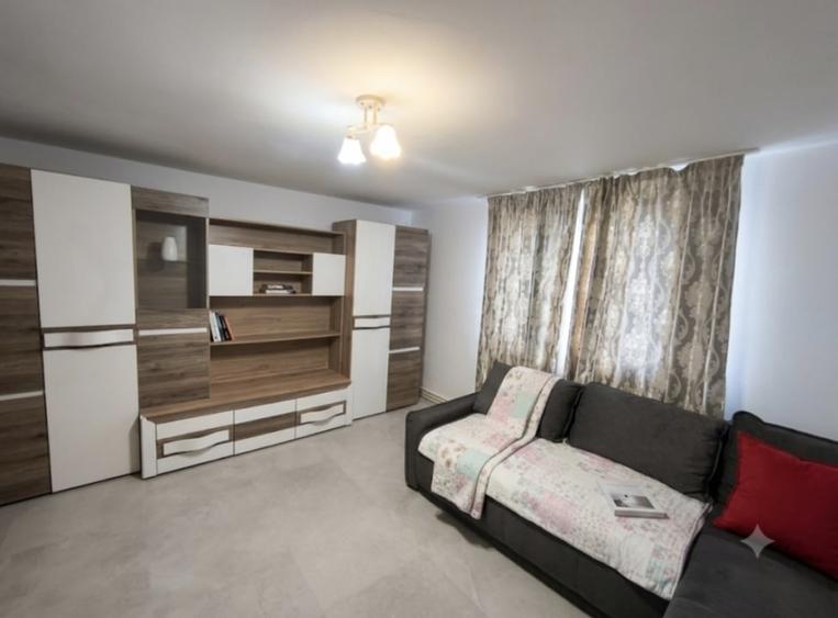 Duplex cu 2 camere cu Canalizare în Exterior Nord