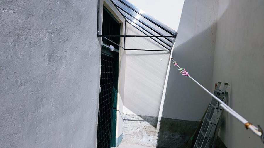 Casă individuală cu 4 camere cu Canalizare în Ultracentral