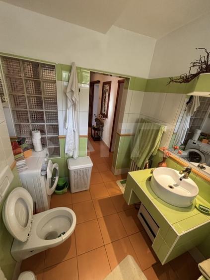 Apartament cu 3 camere decomandat, mobilat în Centrul Istoric