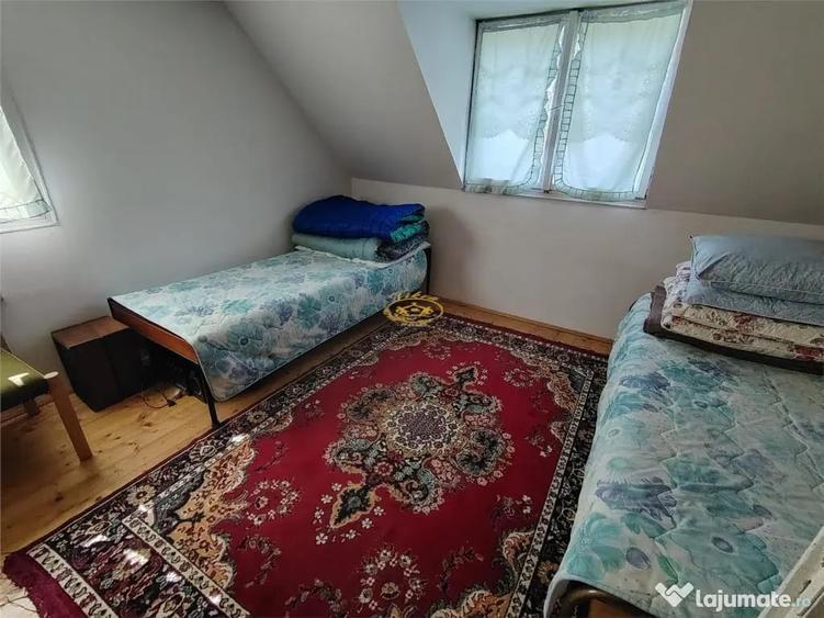 Casă cu 4 camere cu Teren 327 Mp în Central