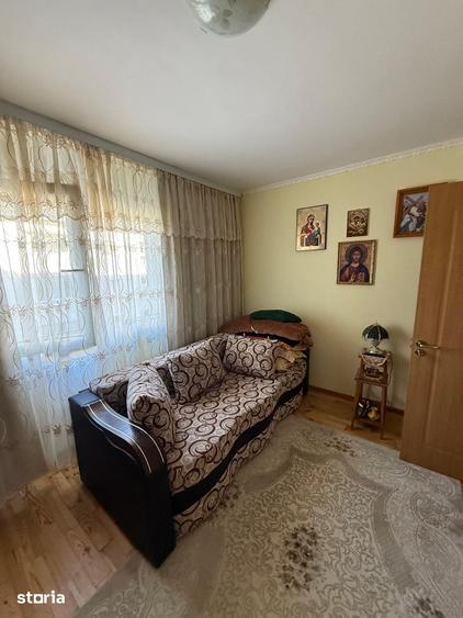 Apartament cu 2 camere semidecomandat în George Enescu