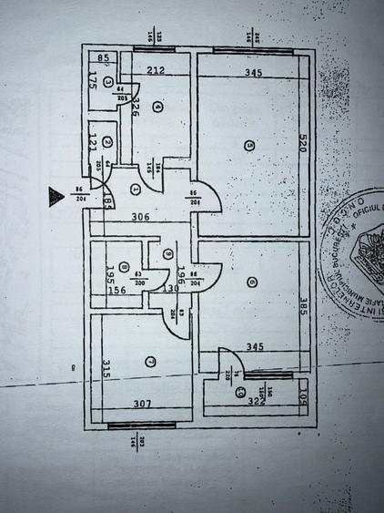 Apartament cu 3 camere decomandat în Berceni