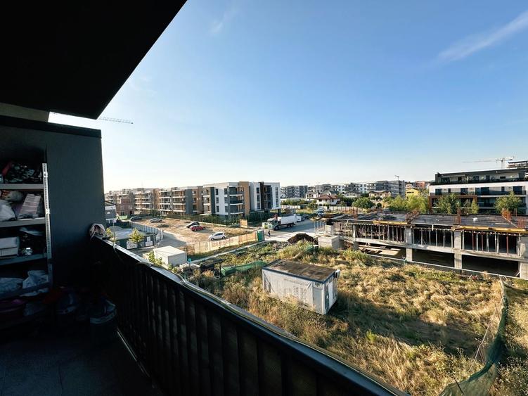 Apartament cu 2 camere decomandat, mobilat în Titan