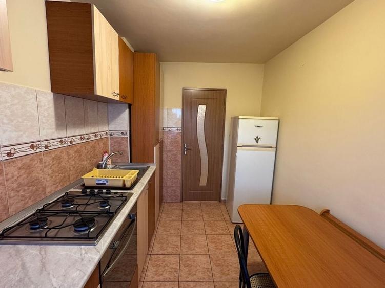 Inchiriez apartament 2 camere Girocului - 3