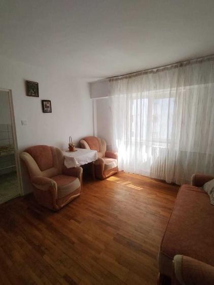 Garsonieră semidecomandată în Unirii Sud