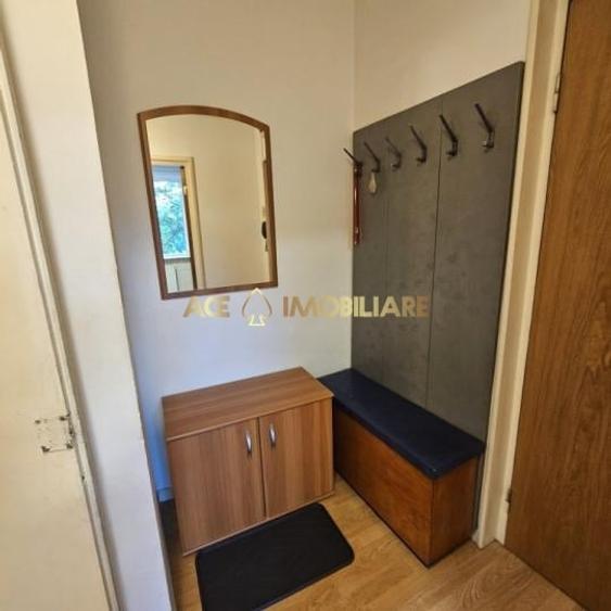 Apartament cu 3 camere semidecomandat, mobilat în Obor