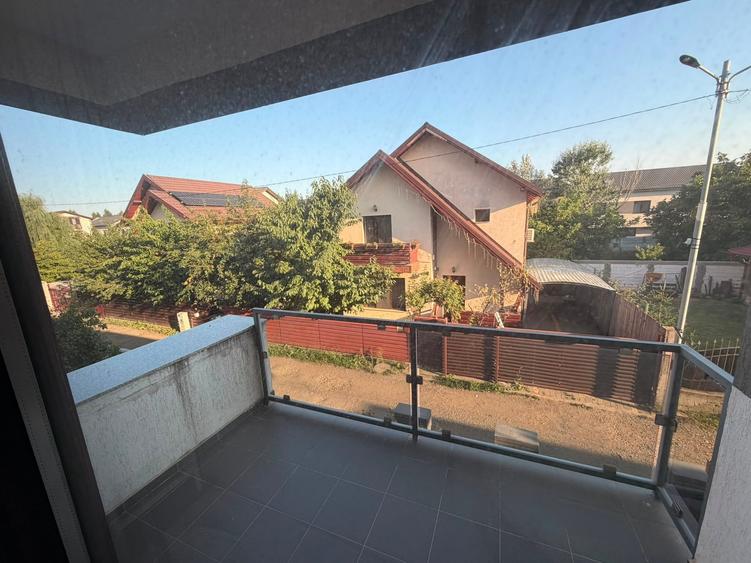 Casă individuală cu 5 camere cu Canalizare în Chiajna
