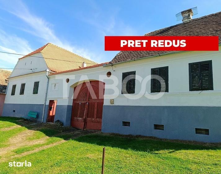 Casă cu 4 camere cu Teren 300 Mp în Roșia