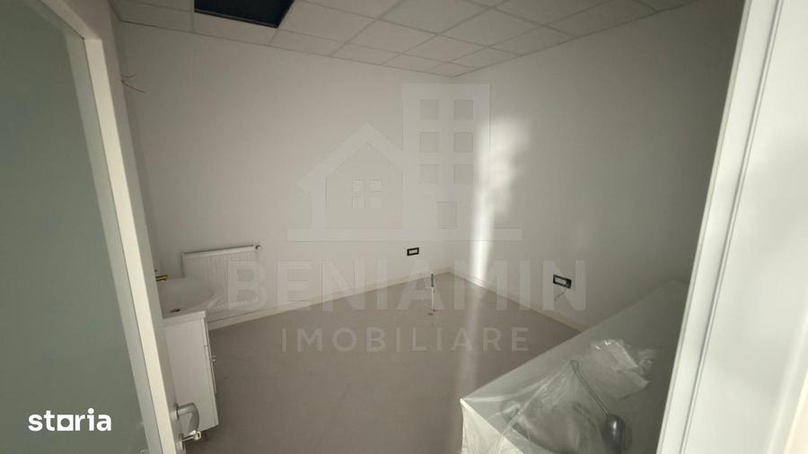 Spațiu comercial, de 530 mp, în George Enescu