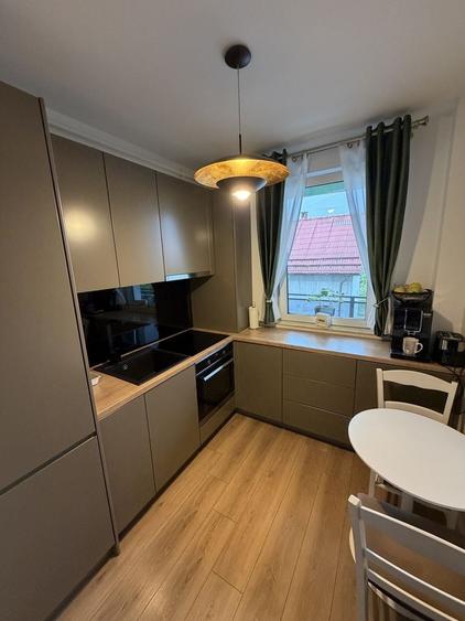 Apartament cu 2 camere decomandat în Petru Rareș