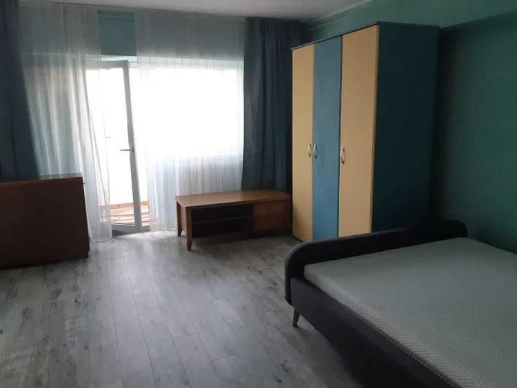 Garsonieră decomandată în Tătărași