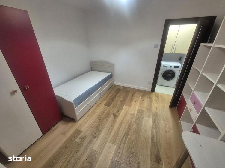Apartament cu 4 camere decomandat, mobilat în Vitan