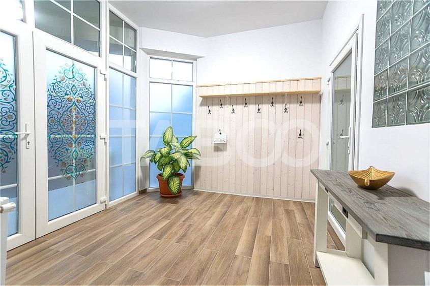 Apartament cu 3 camere decomandat, mobilat în Calea Dumbrăvii