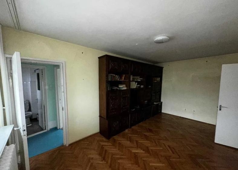 Apartament cu 2 camere semidecomandat în Abator
