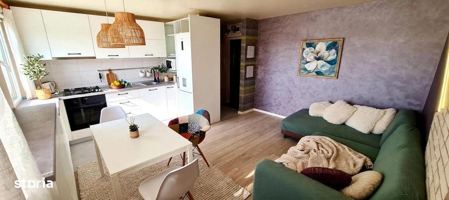 Apartament cu 3 camere decomandat în Arcu