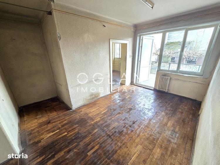 Casă cu 4 camere decomandat în Central