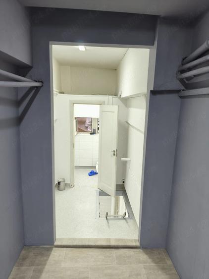 Spațiu comercial, de 35 mp, în Central
