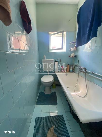 Casă cu 3 camere cu Canalizare în Dâmbul Rotund
