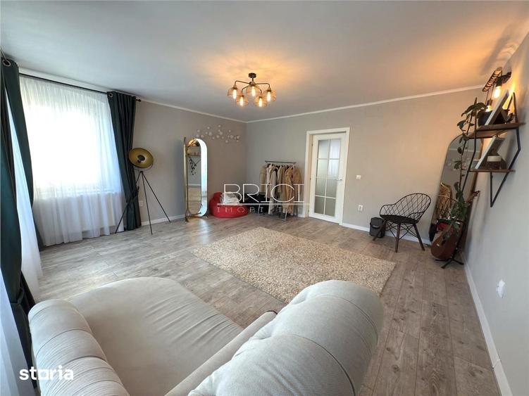 Casa, 120mp, 4 camere, 55mp Beci, cu Parcare, Str. Lunga - 2