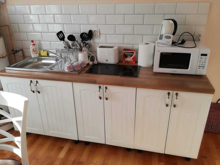 Apartament cu 3 camere decomandat în Exterior Vest