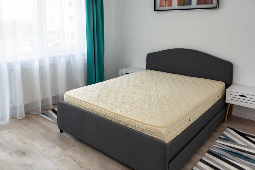 Apartament cu 2 camere decomandat în Ștrand
